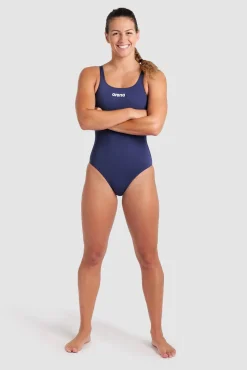Arena Bañador deportivo oscuro