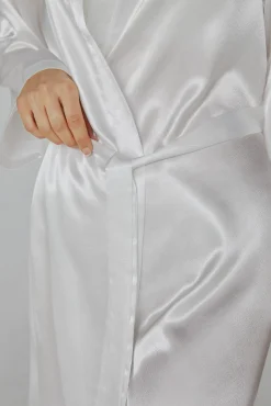 Ivette Bridal Bata de mujer corta de satén en blanco