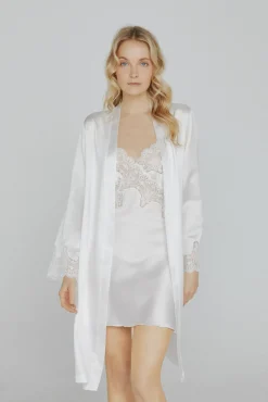 Ivette Bridal Bata de mujer corta satinada en blanco