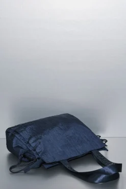 Dash and Stars Bolso tote nylon satinado