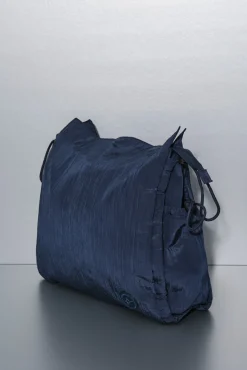 Dash and Stars Bolso tote nylon satinado