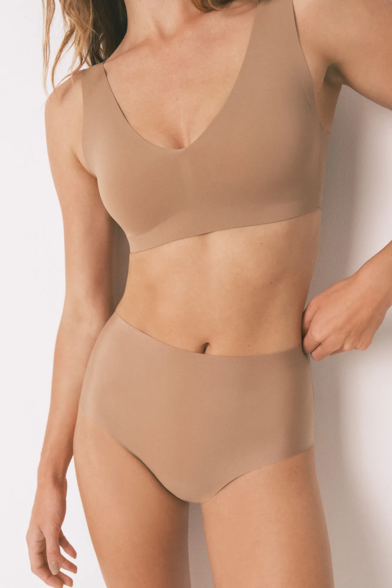 Women'secret Braga alta clean cut beige