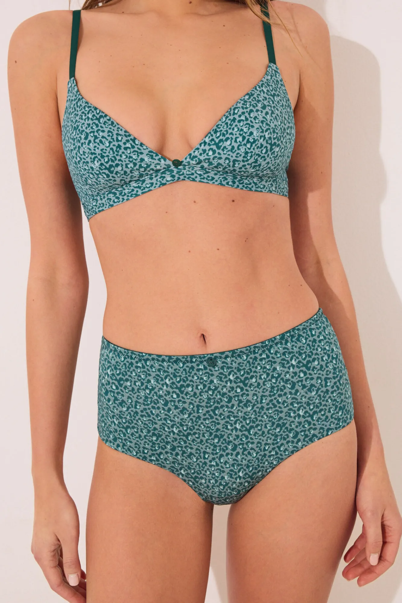 Women'secret Braga alta clásica microfibra animal print
