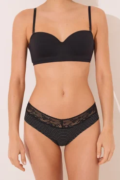 Women'secret Braga ancha negra detalle encaje