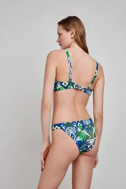 Gisela Braga bikini tribal