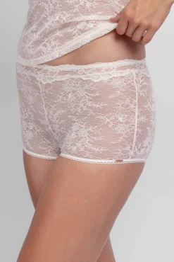 Dorina Braga boxer encaje