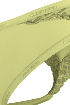 Calvin Klein Braga brasileña
