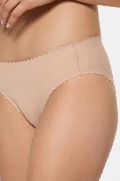 DIM Braga clásica sin costuras de microfibra