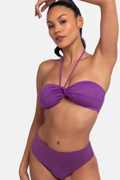 Dorina Braga de bikini brasileña brillo morado