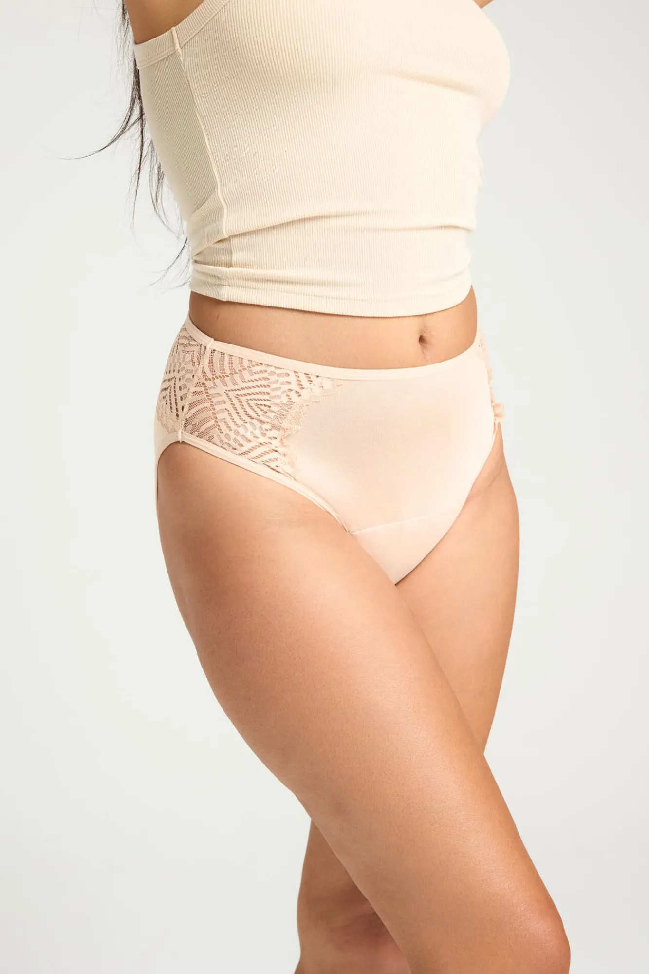 Modibodi Braga menstrual encaje bambú negra absorción moderada abundante