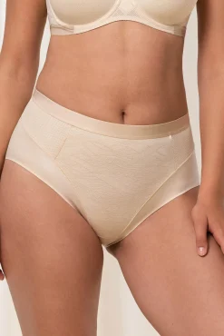 Triumph Braga moldeadora Airy Sensation Maxi