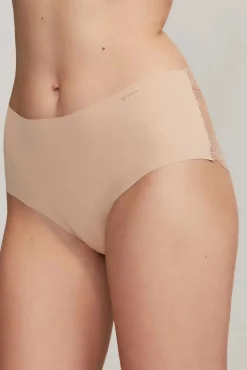 Gisela Braguita alta corte láser