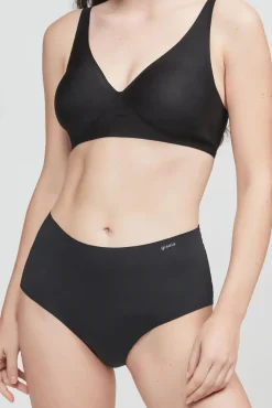 Gisela Braguita alta corte láser