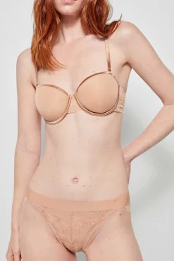 Gisela Braguita clásica sin costuras