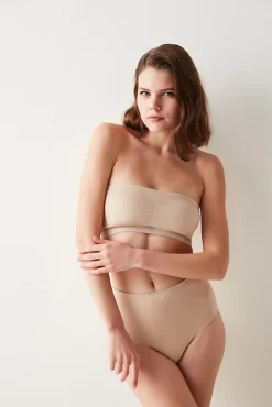 Penti Braguita nude alta