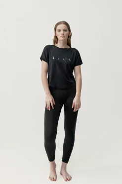 Born Living Yoga Camiseta Azami