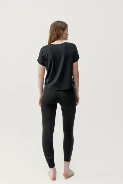 Born Living Yoga Camiseta Azami