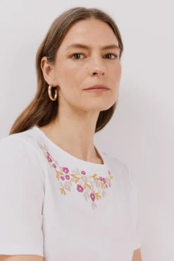 Cortefiel Camiseta bordado floral