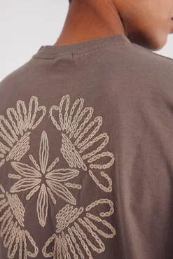 Springfield Camiseta bordados círculo