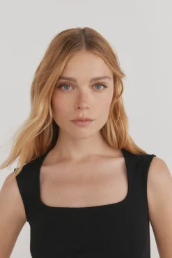 Pedro del Hierro Camiseta básica canalé sin mangas