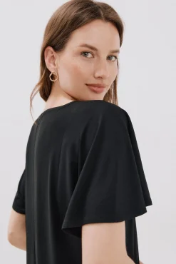 Cortefiel Camiseta básica fluida