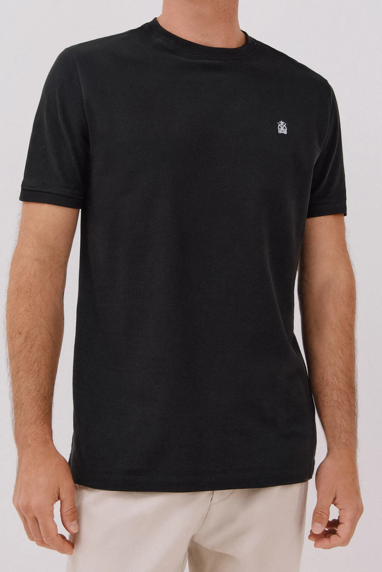 Cortefiel Camiseta básica piqué