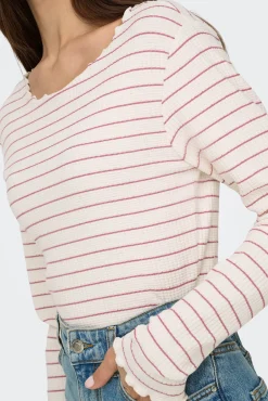 Only Camiseta corta manga larga bordes ondulados