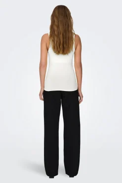 Only Camiseta cuello cuadrado