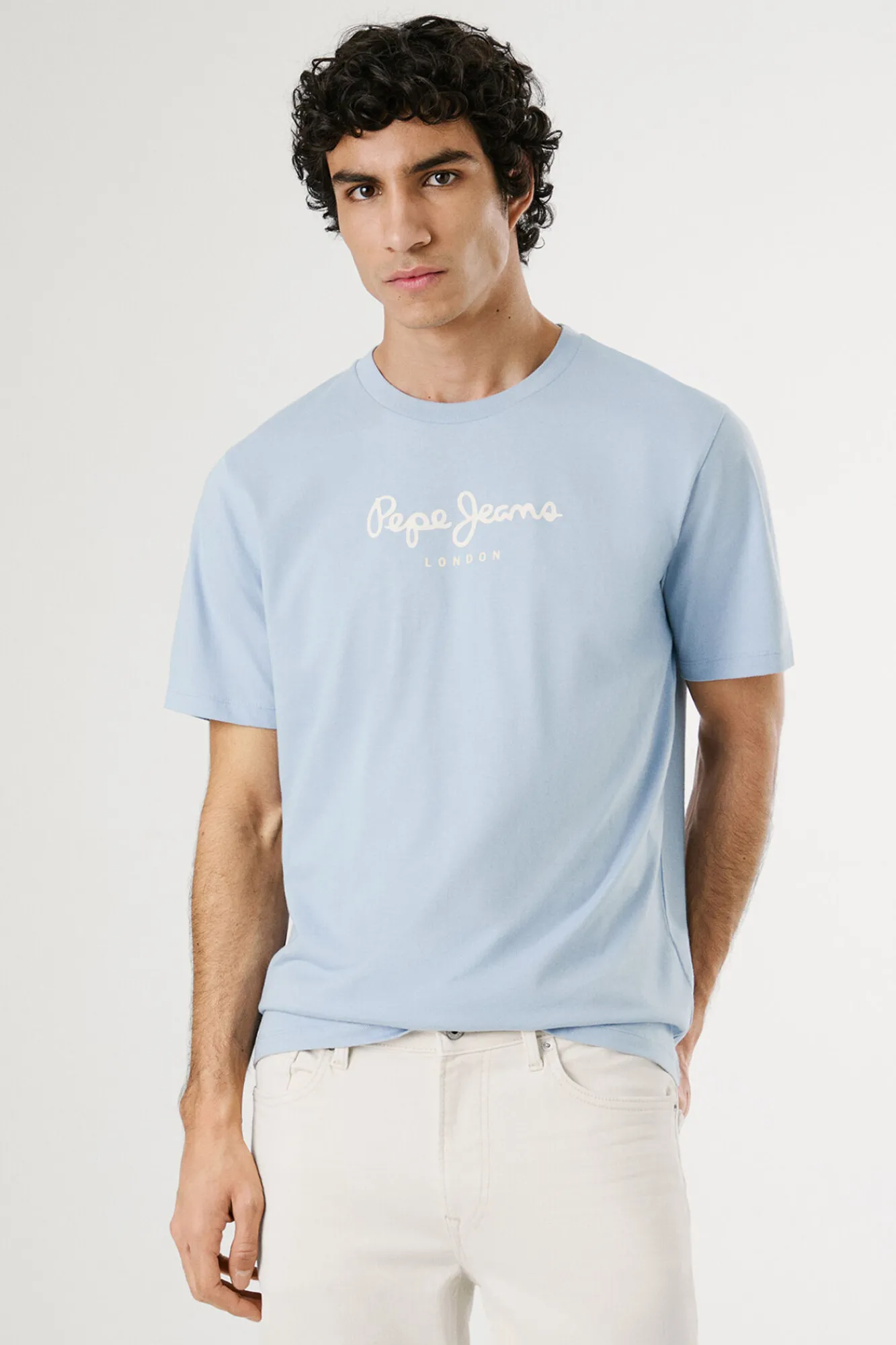 Pepe Jeans Camiseta de manga corta con logo frontal.