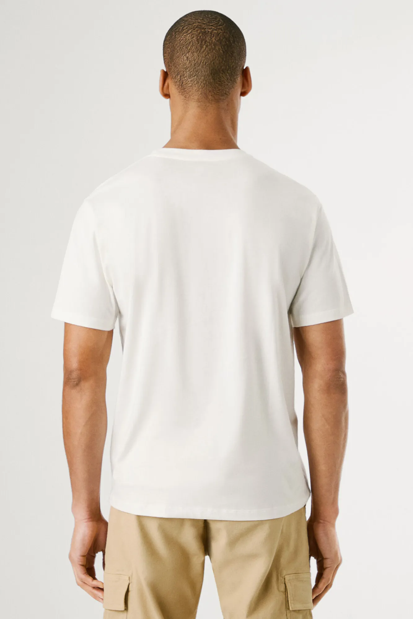 Pepe Jeans Camiseta de manga corta con logo frontal.