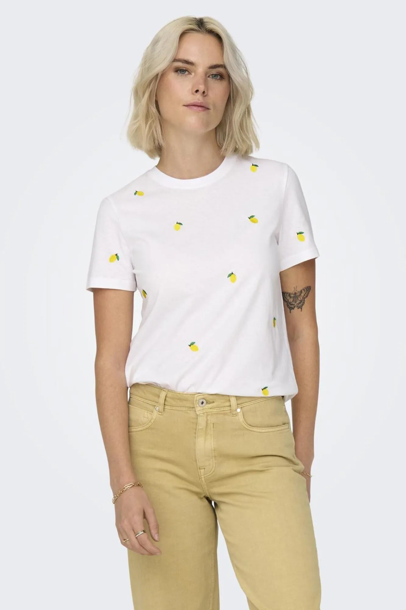 Only Camiseta de manga corta detalle bordados
