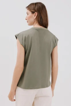 Cortefiel Camiseta escote pico
