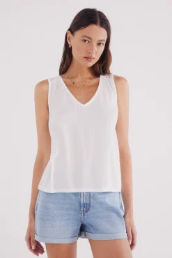 Springfield Camiseta escote uve hombros crochet