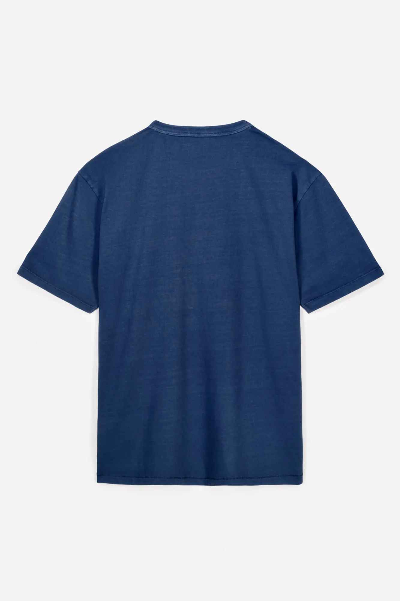 OOTO Camiseta gráfica lavada