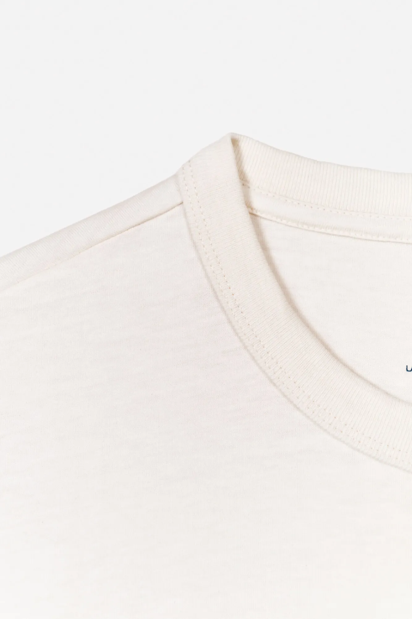 OOTO Camiseta gráfica lavada