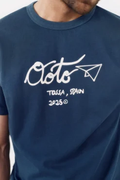 OOTO Camiseta gráfica lavada