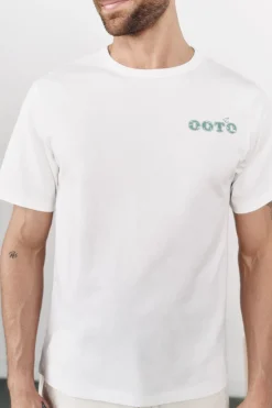 OOTO Camiseta gráfica lavada