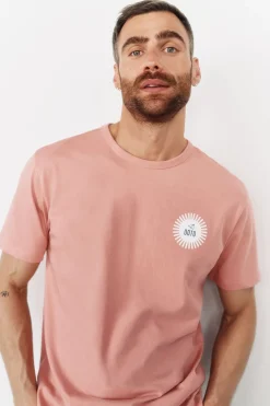 OOTO Camiseta gráfica lavada