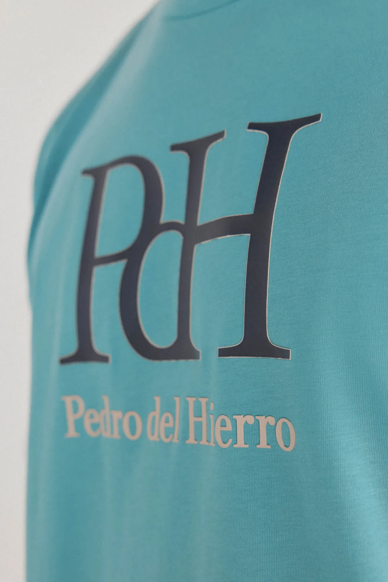 Pedro del Hierro Camiseta logo