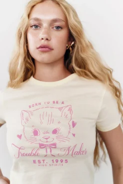 High Spirits Camiseta 