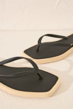 Women'secret Chanclas punta cuadrada serpiente