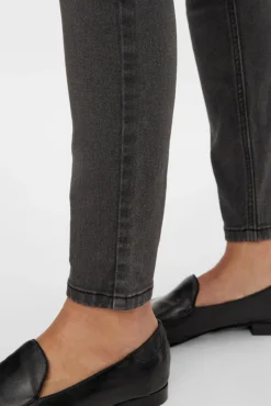 Mamalicious Jeans ajustados maternity