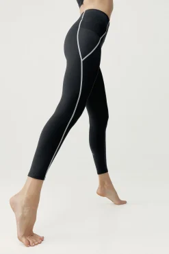 Born Living Yoga Legging Luna