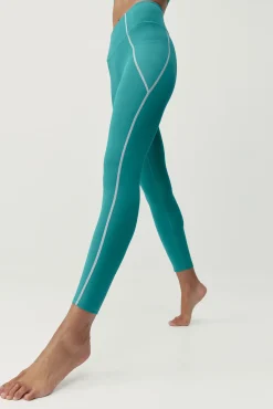 Born Living Yoga Legging Luna