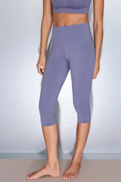 Dash and Stars Leggings COMPRESSIVE pirata morado