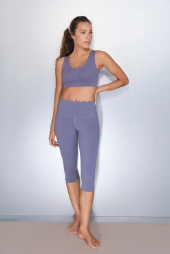 Dash and Stars Leggings COMPRESSIVE pirata morado