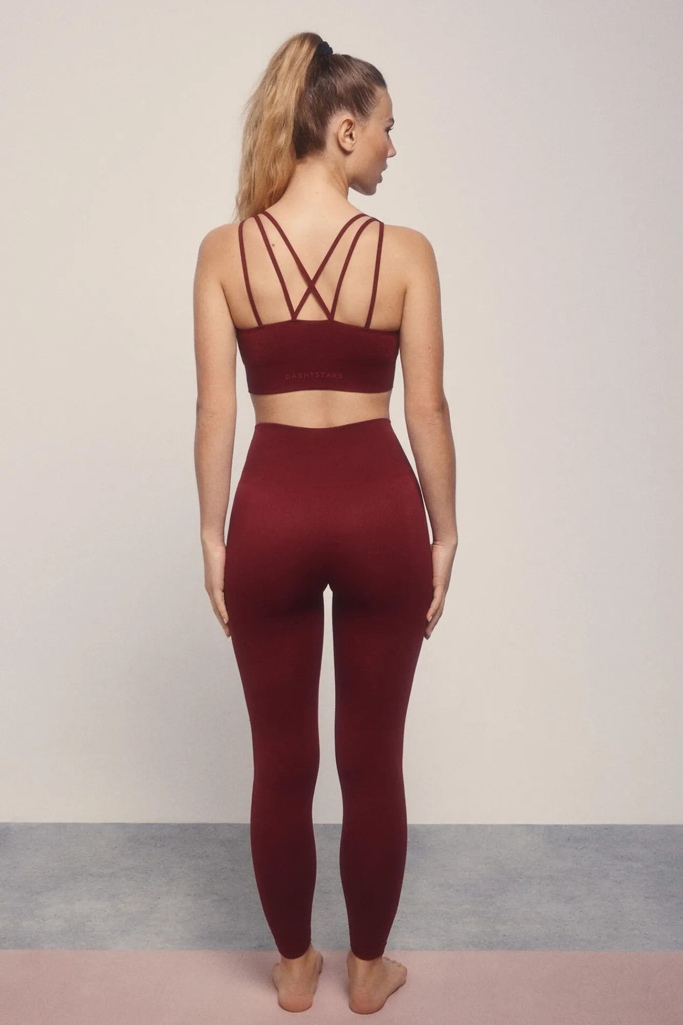 Dash and Stars Leggings SEAMLESS COMFORT burgundy