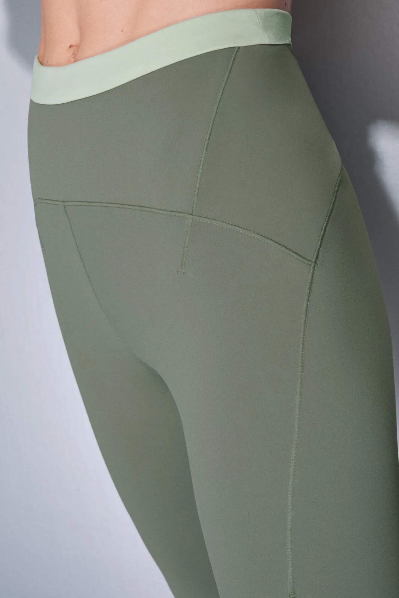 Dash and Stars Leggings SOFT MOVE crop