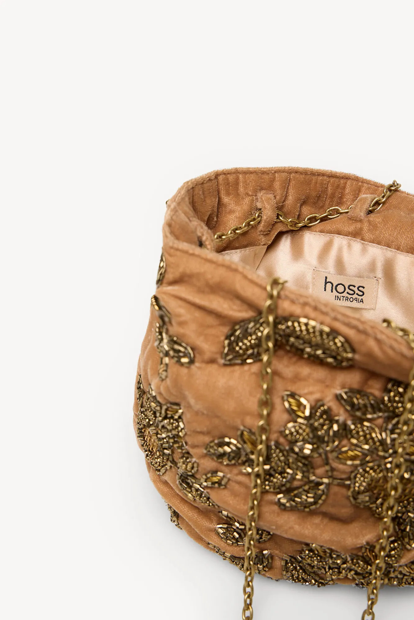 Hoss Intropia Nina. Bolso de terciopelo y abalorios