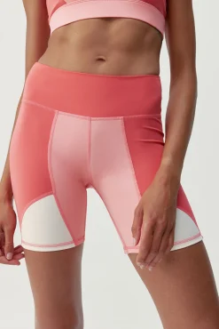 Born Living Yoga Pantalón corto Darana